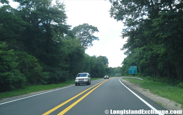 Bethpage State Parkway Northbound to Boundary Ave Exit, North Massapequa