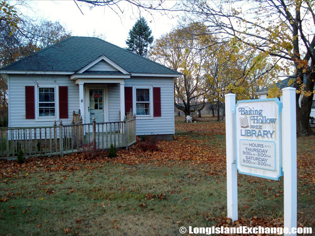 Baiting Hollow Library