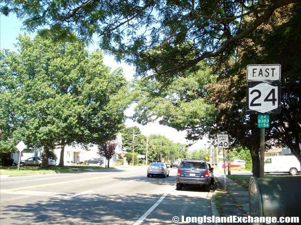 Hempstead Turnpike Eastbound towards Melville Road, Farmingdale