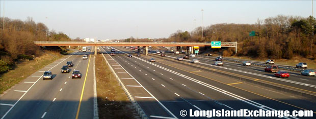 Long Island Expressway looking East from Sagtikos Parkway Bridge