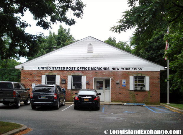 Moriches Post Office