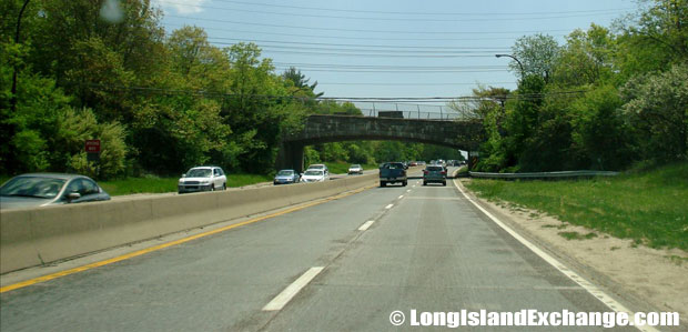 Sagtikos Parkway Southbound from Crooked Hill Road, Brentwood