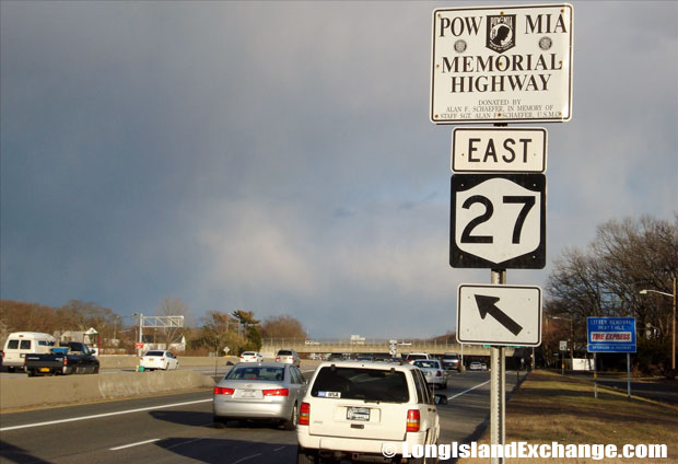 Sunrise Highway Eastbound towards Carleton Avenue, Islip Terrace