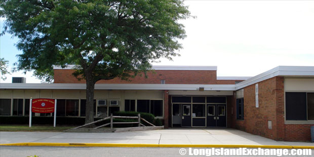 SyossetSouth Woods Middle School