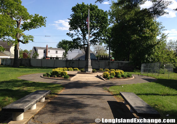 Franklin Square 911 Memorial