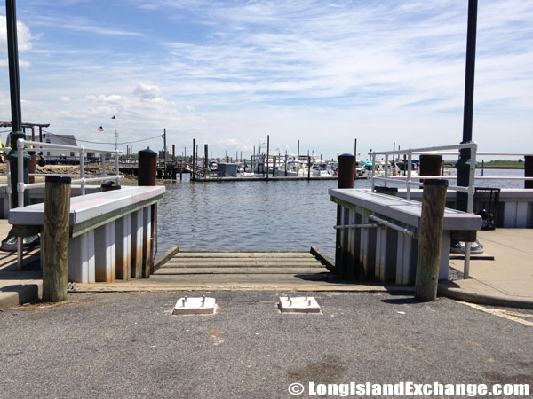 Woodmere Bay Marina Dockage