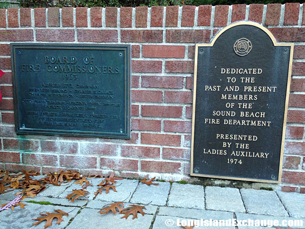 Memorials to Officials