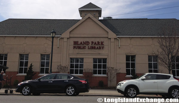 Island Park Public Library