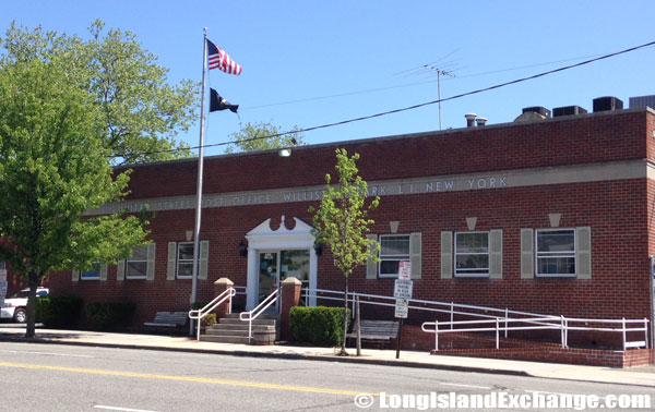 Williston Park Post Office