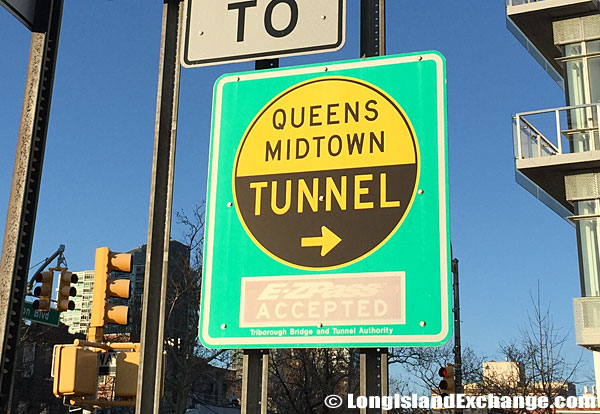 Queens Midtown Tunnel Sign