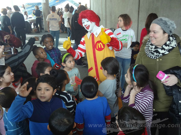 Nassau County Dental Society and Long Island McDonald Help to Give Kids A Smile